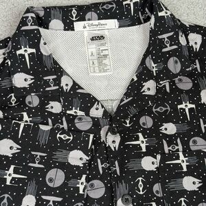 Disney Parks Star Wars Shirt Mens Small Black Button Up Camp Ship Print Vented